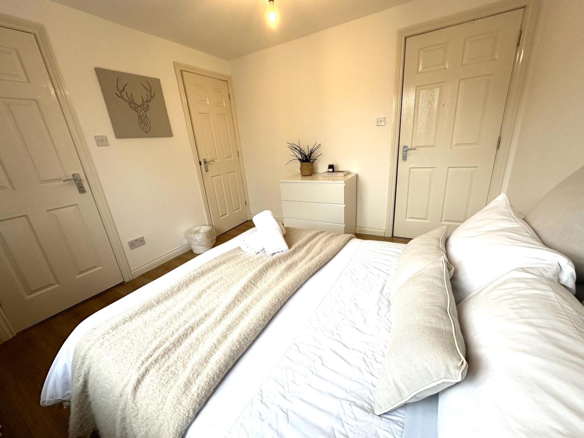 Private Room With En-Suite And Parking In Shared Flat Glasgow Ngoại thất bức ảnh